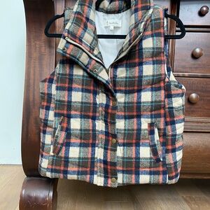 Vanilla Bay Plaid Puffer Vest
